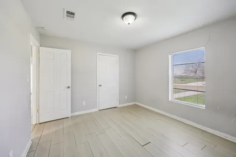 4132 Patricia Street Haltom City TX 76117