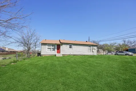 4132 Patricia Street Haltom City TX 76117