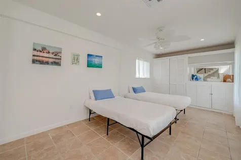 510 Surf Oaks Drive Seabrook TX 77586