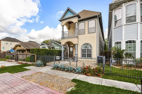 843 W 21st Street B Houston TX 77008