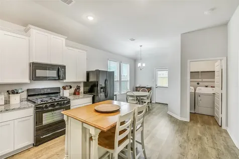 1183 Bluebonnet Trail Bellville TX 77418