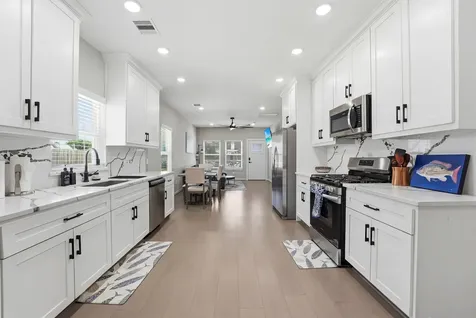 1804 Ursuline Street Galveston TX 77550