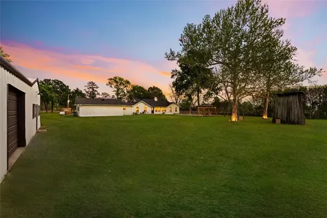 40323 Community Road Magnolia TX 77354