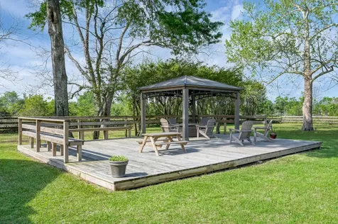 40323 Community Road Magnolia TX 77354