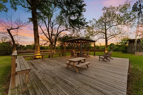 40323 Community Road Magnolia TX 77354