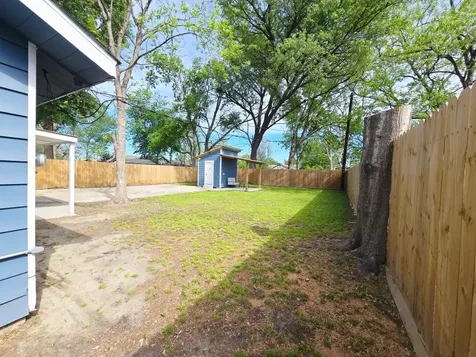 709 Befaye Road Houston TX 77076
