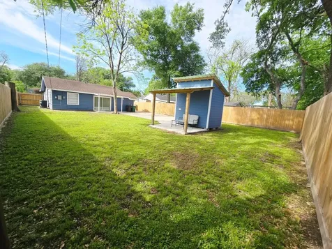 709 Befaye Road Houston TX 77076