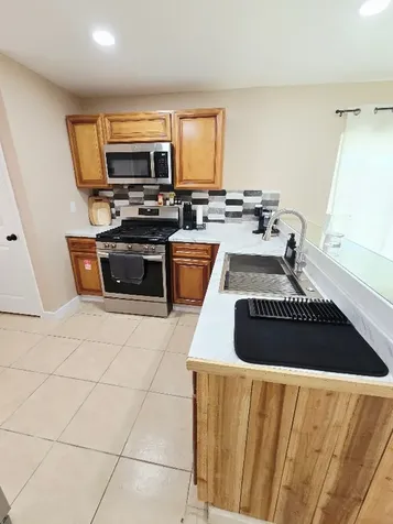 709 Befaye Road Houston TX 77076