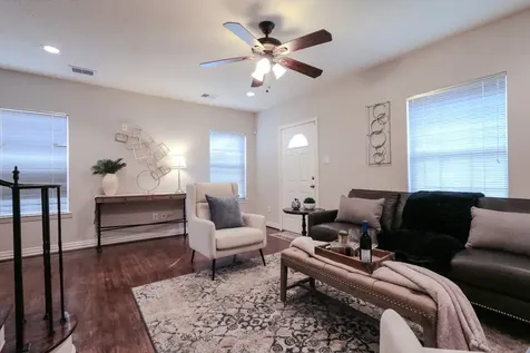 4609 University Oaks Boulevard Houston TX 77004