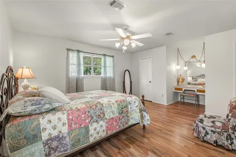 19023 Lakeshire Street Humble TX 77346