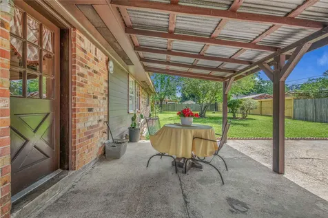 19023 Lakeshire Street Humble TX 77346
