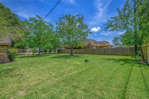 19023 Lakeshire Street Humble TX 77346