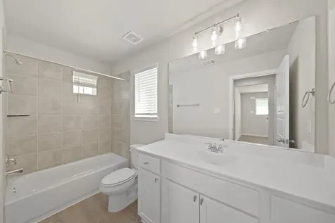 835 Red Oakland Drive Houston TX 77090