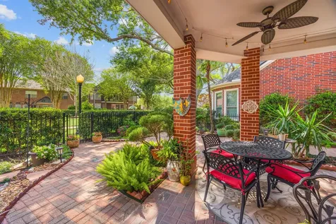 2803 Saint Annes Drive Sugar Land TX 77479