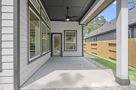 311 Pilazzo Street Montgomery TX 77316
