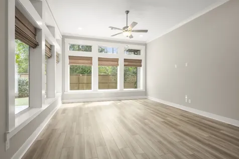 311 Pilazzo Street Montgomery TX 77316