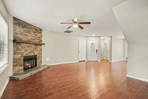 2875 Pebble Canyon Lane Dickinson TX 77539