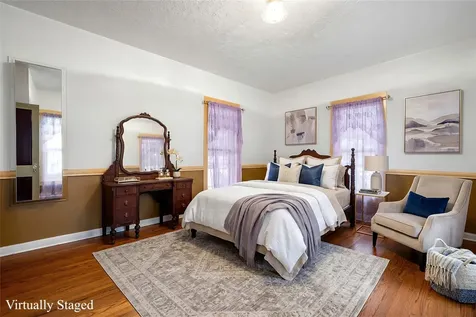 816 W Adoue Street Alvin TX 77511