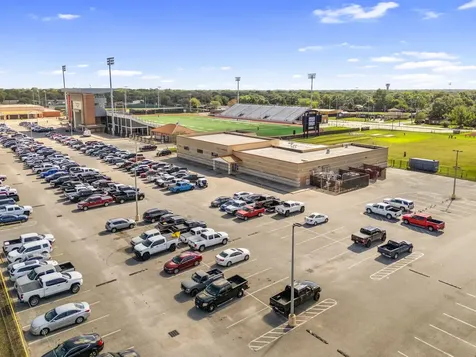 816 W Adoue Street Alvin TX 77511