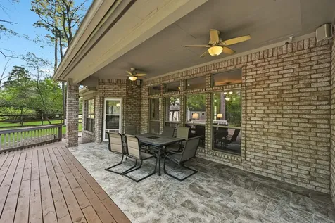 11995 White Oak Crossing Conroe TX 77385