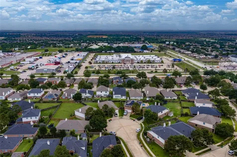1918 Palmetto Park Court Katy TX 77493