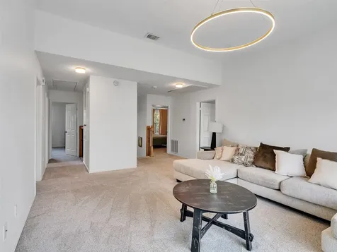 2605 S Mission Circle Friendswood TX 77546