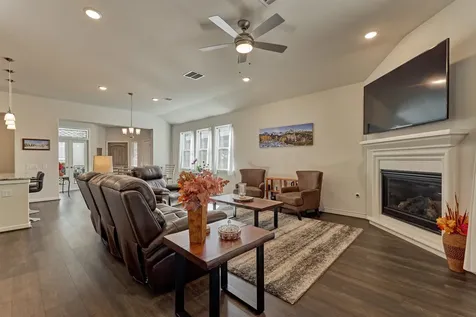 332 N Arrowhead Lane Montgomery TX 77316