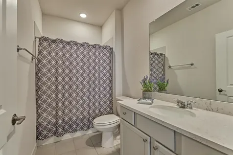 332 N Arrowhead Lane Montgomery TX 77316