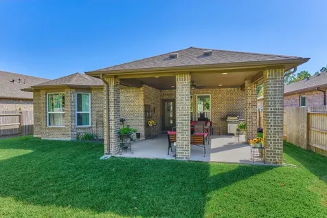 332 N Arrowhead Lane Montgomery TX 77316