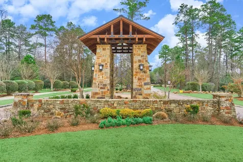 332 N Arrowhead Lane Montgomery TX 77316