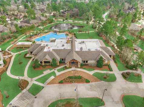 332 N Arrowhead Lane Montgomery TX 77316