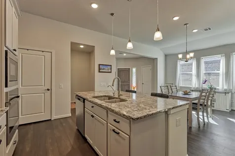 332 N Arrowhead Lane Montgomery TX 77316