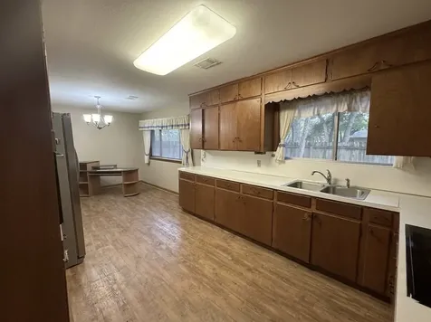 213 Van Winkle Street Lake Jackson TX 77566