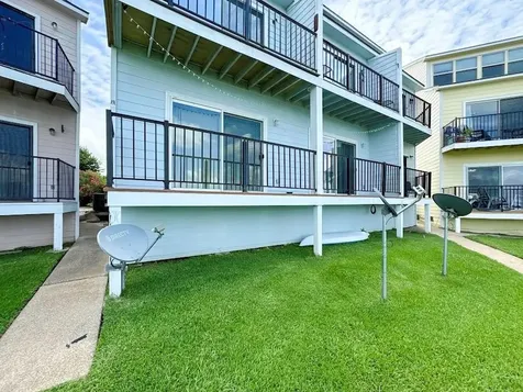 445 Carolcrest Lane 312 Livingston TX 77351