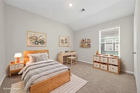 813 Jefferson Avenue Cleveland TX 77327