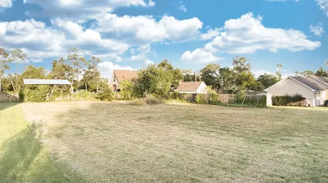 0 E Country Club Drive Shoreacres TX 77571