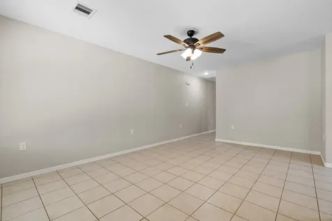 119 South Bend Court B Willis TX 77378