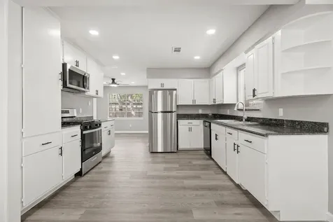 2707 Mount Vernon Drive Dickinson TX 77539