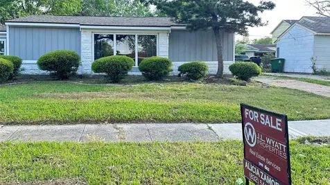 7418 Thurow Street Houston TX 77087