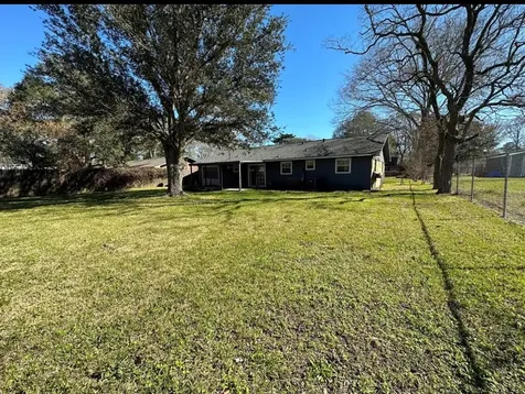 1902 Trinity Street League City TX 77573