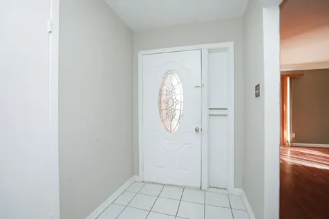 8235 Dover Street Houston TX 77061
