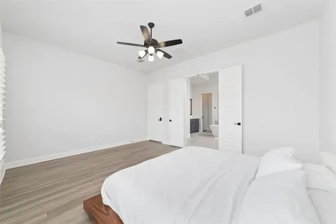 5511 Holly Hollow Lane Fulshear TX 77441