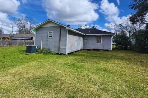 2 Pacific Circle Orange TX 77630