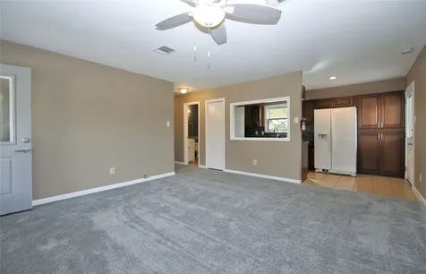 6611 Wayne Johnson Avenue Hitchcock TX 77563