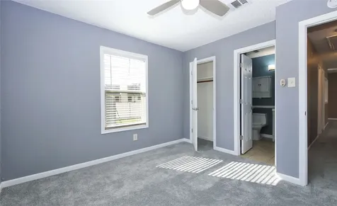6611 Wayne Johnson Avenue Hitchcock TX 77563