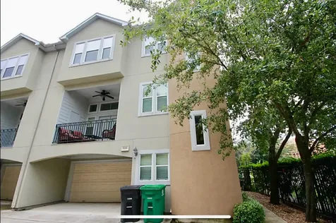 920 W 26th Street Houston TX 77008