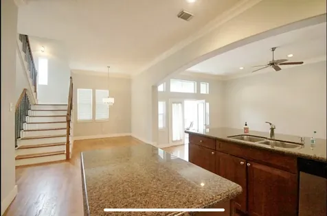 920 W 26th Street Houston TX 77008