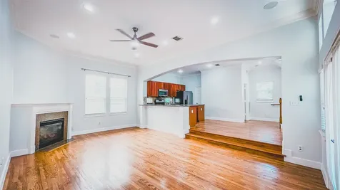 920 W 26th Street Houston TX 77008