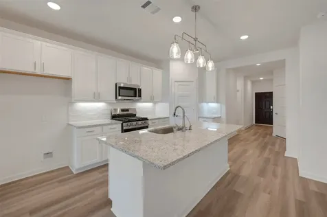 30907 Newcomb Landing Lane Waller TX 77484