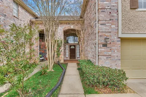 14420 Walters Road 26 Houston TX 77014